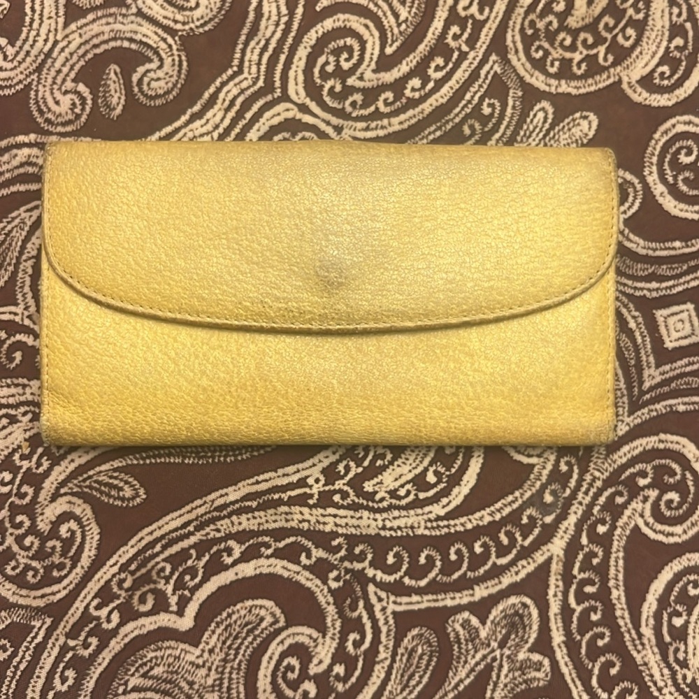 Authentic Gucci Wallet - Picture 3 of 8
